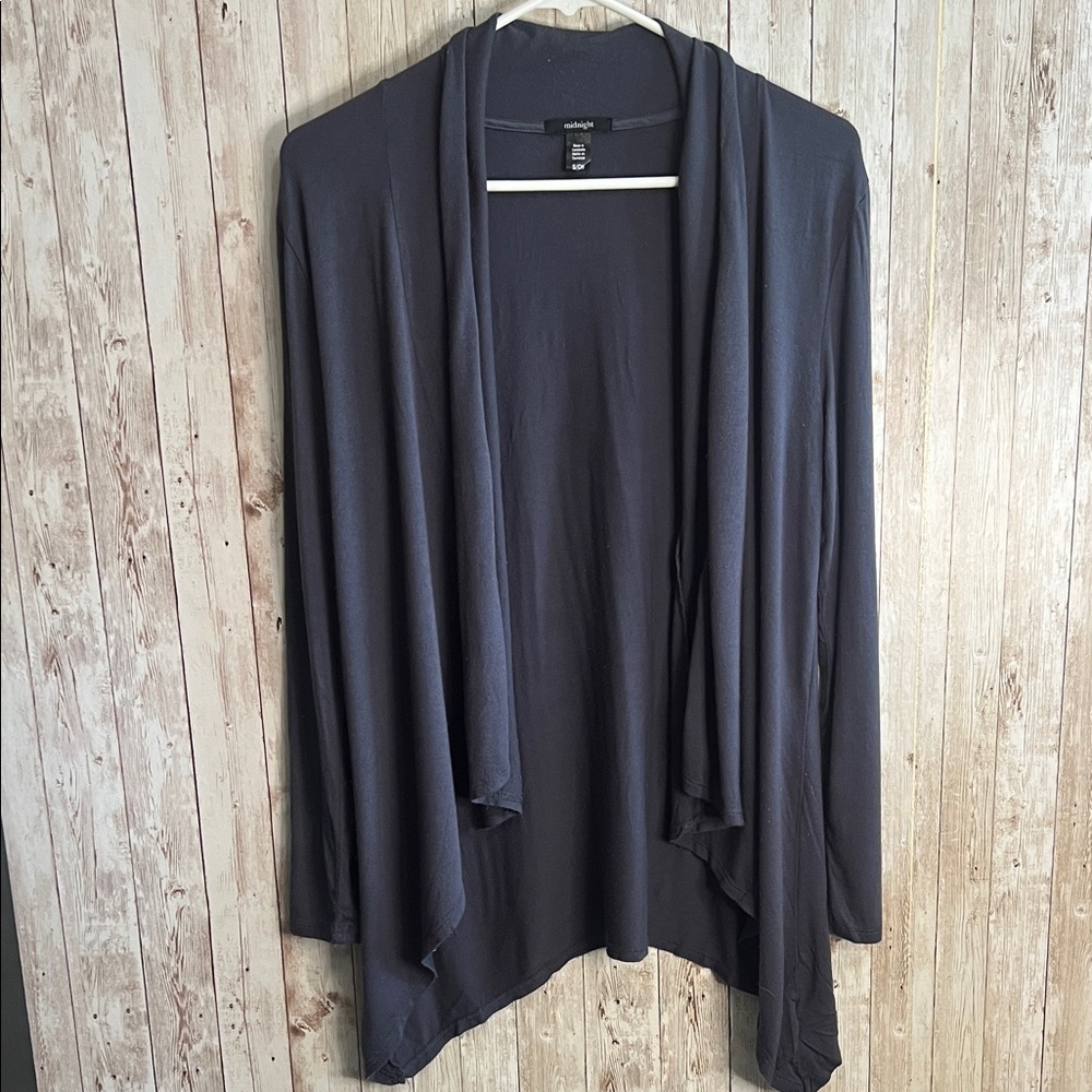 🐺Midnight Gray Shrug with Waterfall Draping
